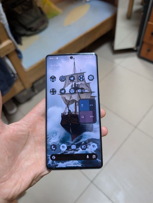 Гугл пиксель 7 про   12 /128  . БУ . 10000 гр