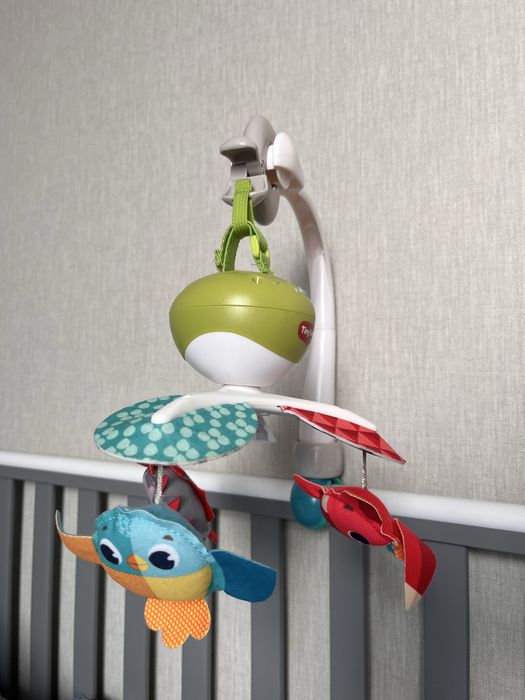 Мобіль на ліжко Tiny Love Весела галявина