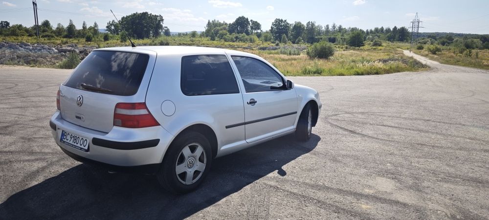 Volkswagen Golf 2003 VIN WVWZZZ1JZ3W459567 фото оголошення 4 з 17