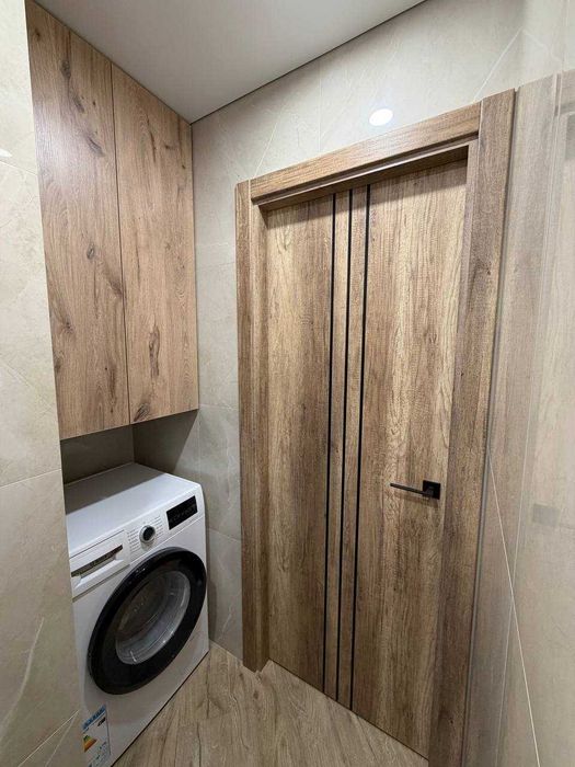 Продається 3-кімнатна затишна квартира з дизайнерським ремонтом