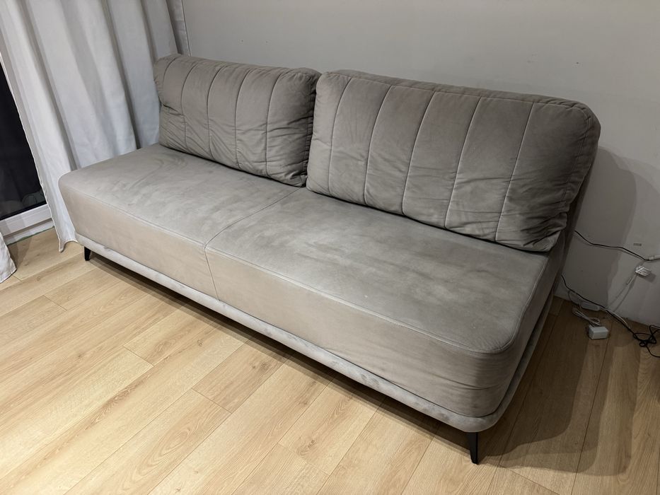 Kanapa z funkcją spania i pojemnikiem | 200 cm | Stan bardzo dobry