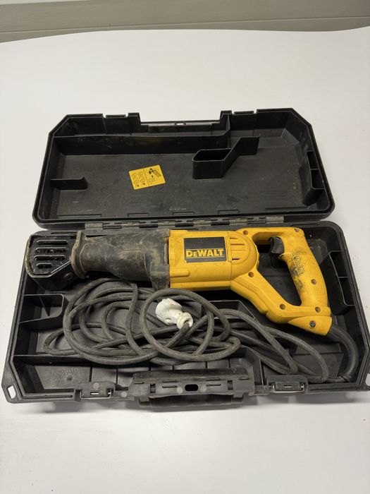 Piła szablasta DeWALT DW304PK 1050W + walizka Oryginał