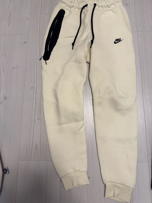 Штани nike tech fleece
