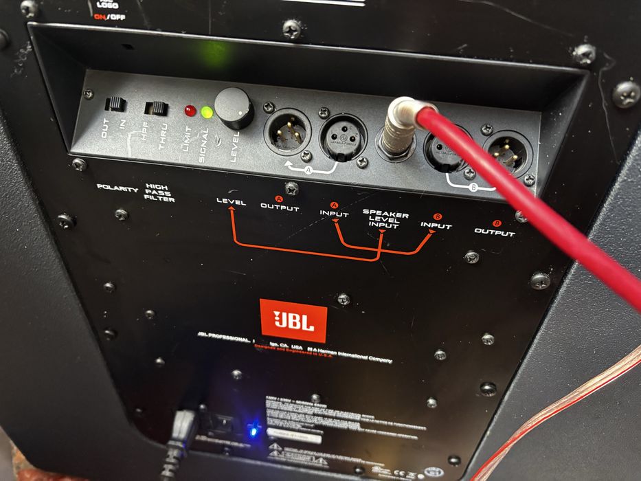Profesjonalny subwoofer aktywny JBL  EON 518 S