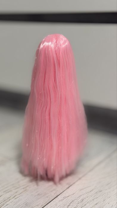Лялька K-Pop Idol Yuni Fashion Doll Оригінал