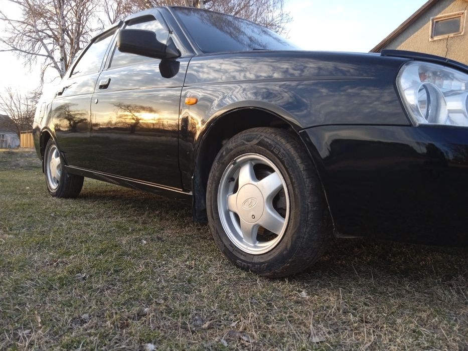 Продам гарну машину