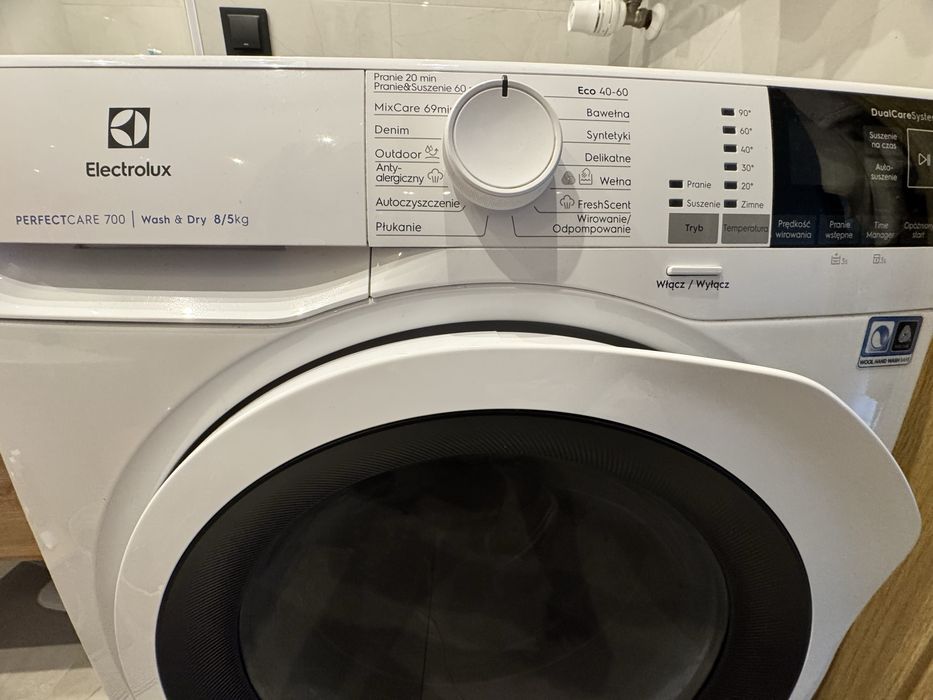 Pralko-suszarka Electrolux Perfect care 700 Uszkodzona