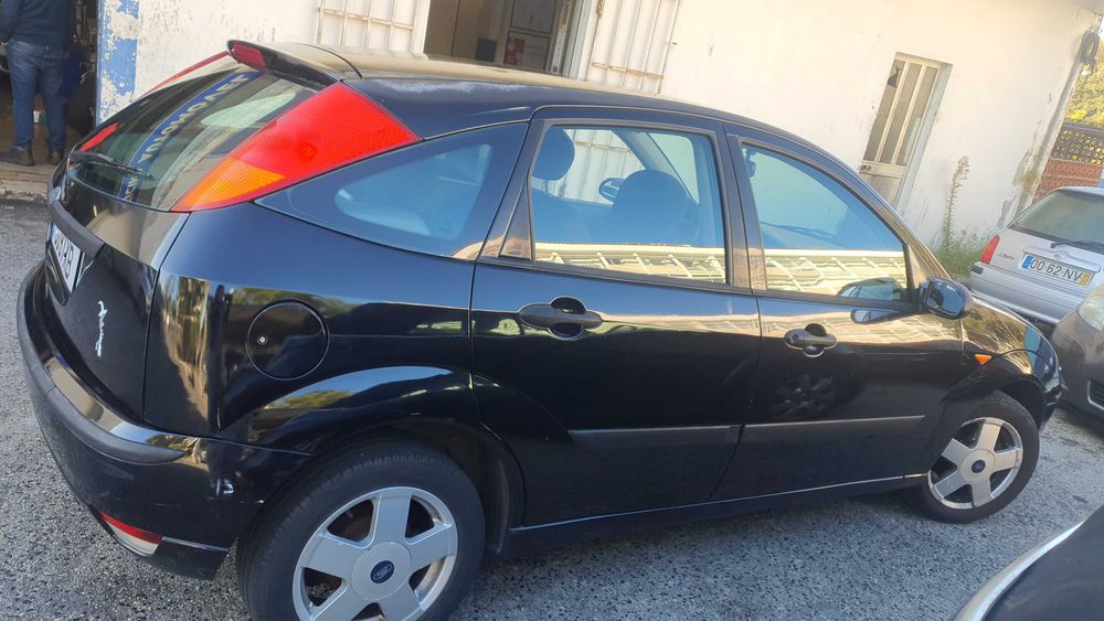 Carro Ford Focus 2004