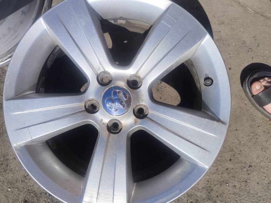 Диски Додж (Нісан Кашкай /Рог) та інші; R17/5×114.3/6.5J/ET-40/DIA 71.6mm;з Німеччини, гарний комлект