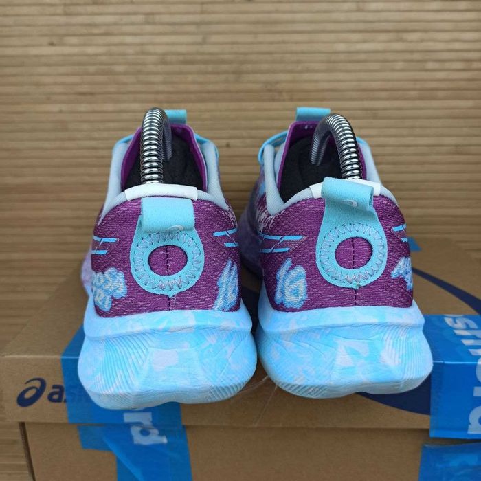 Кросівки Asics Gel Noosa Tri 16 Розмір 40 (25,5 см.)