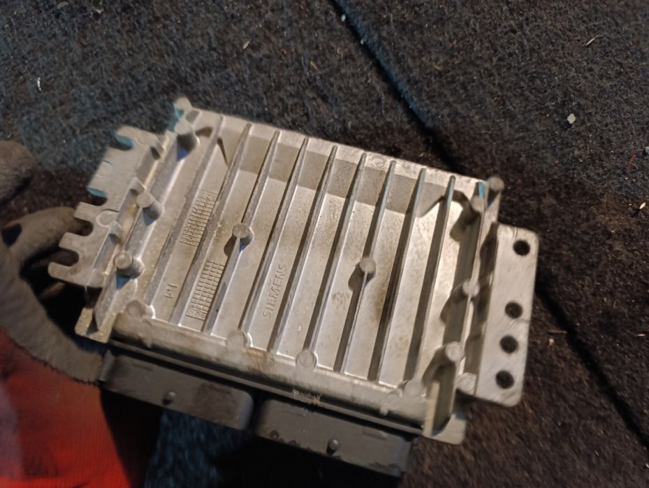 Sterownik silnika komputer renault Kangoo benzyna