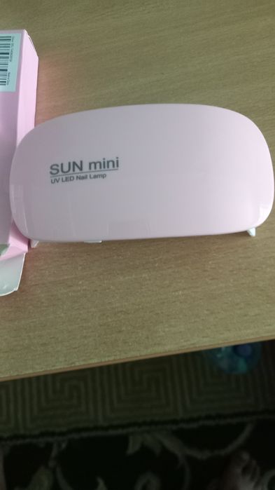 Лампа для манікюру