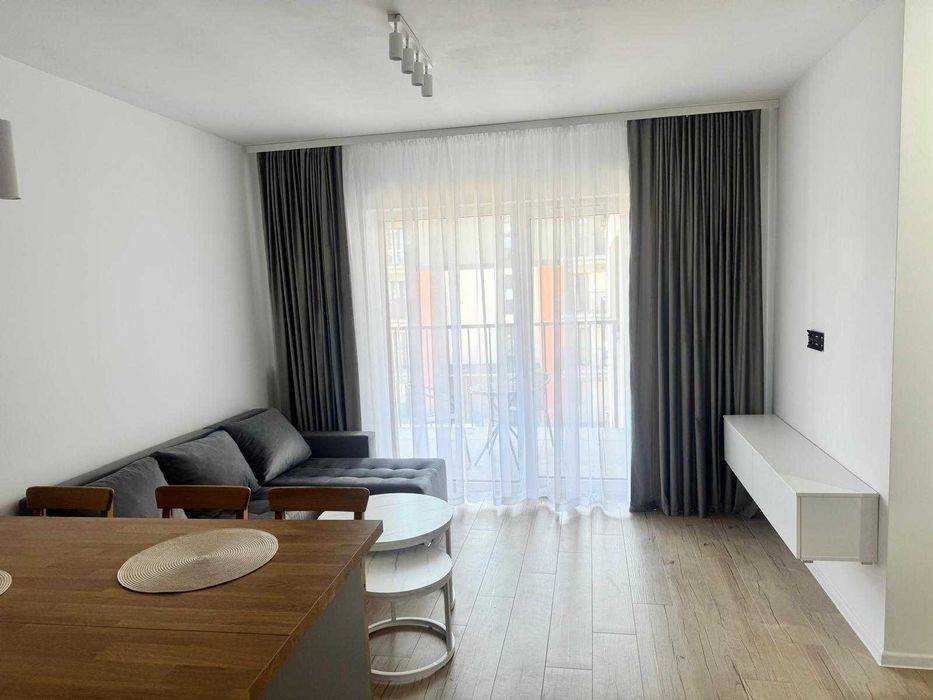 Pierwszy Najem! Nowe, stylowe 42m² z balkonem i parkingiem | Wieniawskiego