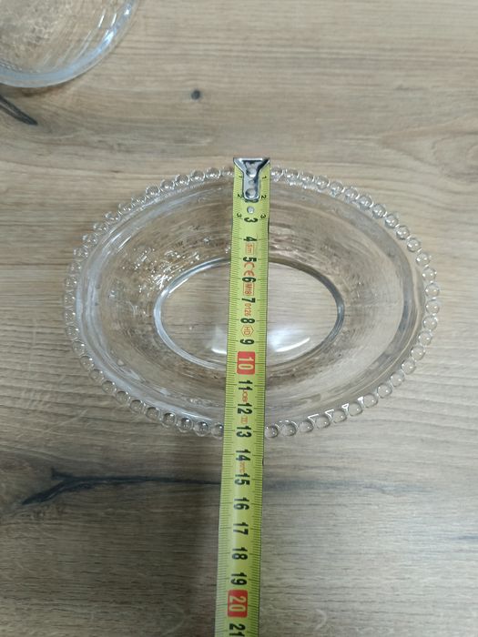 Maselniczka pojemnik kura szklana ozdoba na drobiazgi biżuterię