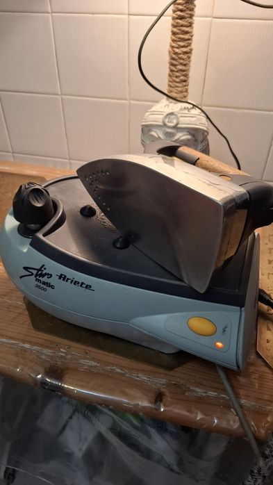 Ferro de Caldeirada ARIETE 3500 StiroMatic Pro/ Steam Generator Iron