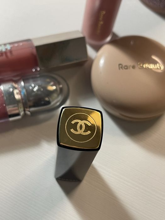 unikatowy numer! 70 Chanel Rouge Allure Velvet Matowa Pomadka