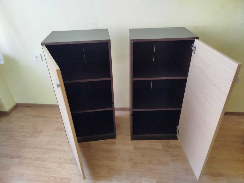 Szafki pokojowe stojące z półkami 2szt.- Ważne do poniedziałku!