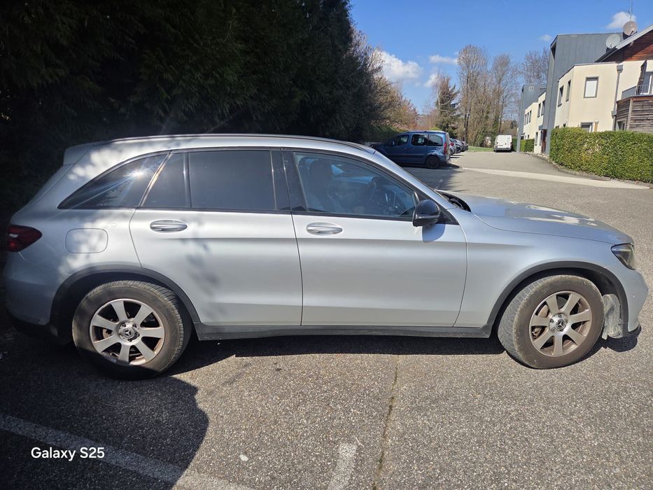 Mercedes-Benz GLC 220d / Automático / Excelente Estado