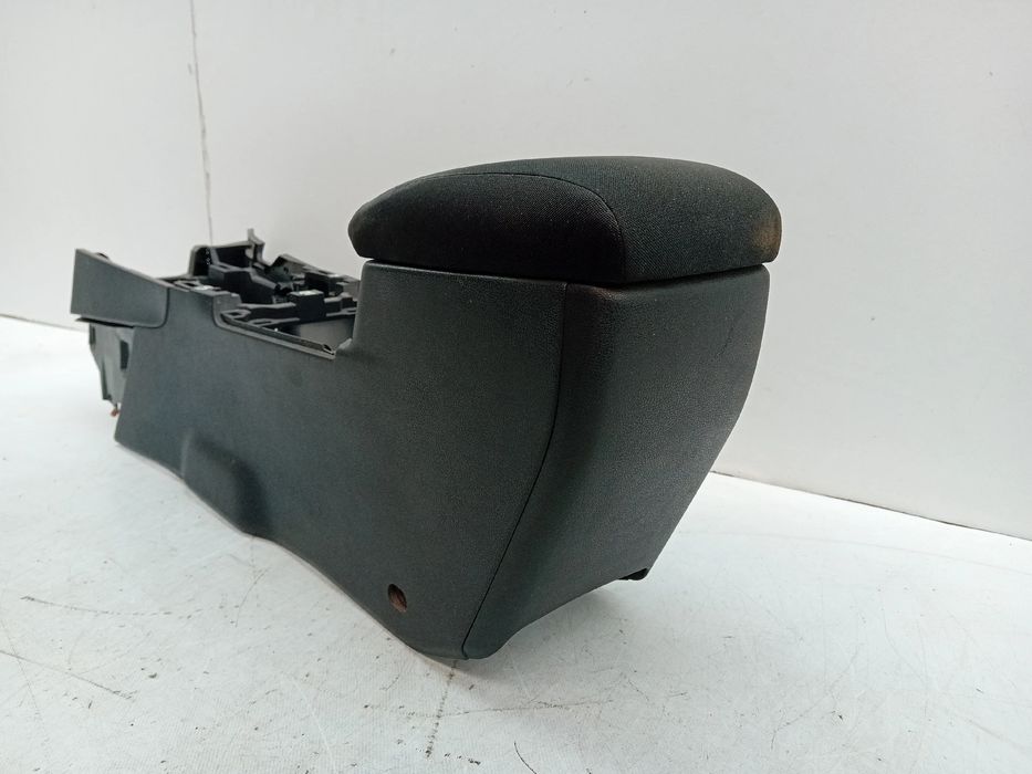 Apoio de braço NISSAN Leaf EV (ZE1)