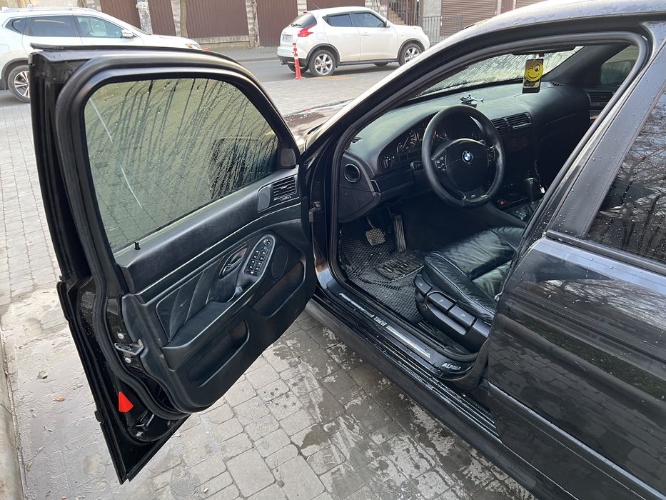 Продам БМВ е39 М57 3.0 дизель автомат