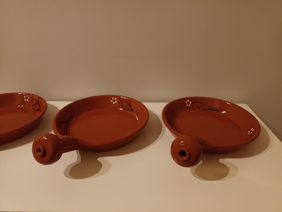 Four Clay Plates435477213537914882