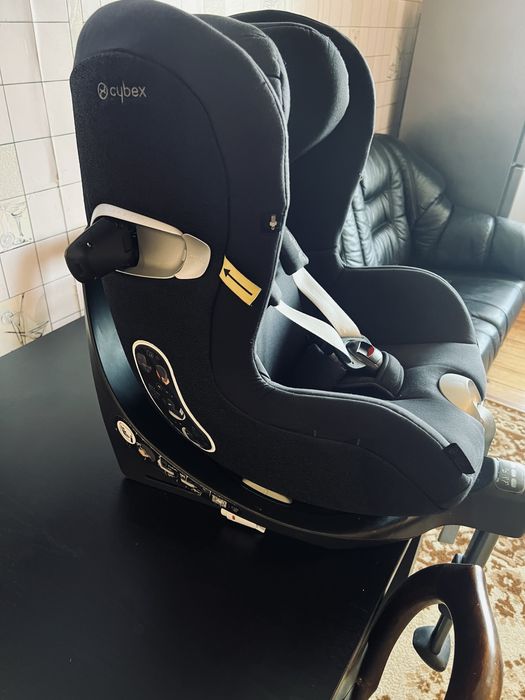 Дитяче Автокрісло Cybex Sirona Z i-Size Platinum