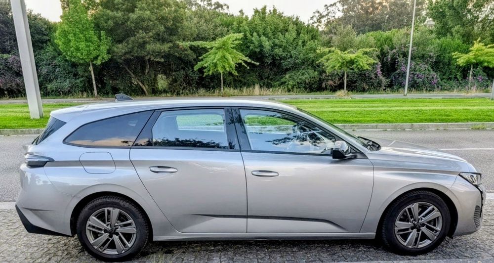 Vendo carrinha Peugeot 308 SW 1.5 BLUEHDI ACTIVE PACk de 2022