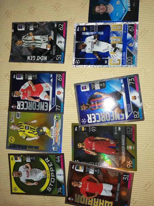 Cromos brilhantes,normais e com assinaturas