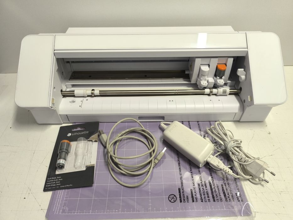 Silhouette Cameo 4 + 2 noże Kraft Blade + 2 maty StrongGrip 12×12"