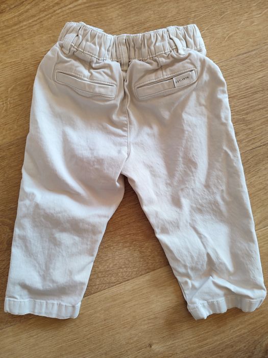 Beżowy zestaw chłopięcy