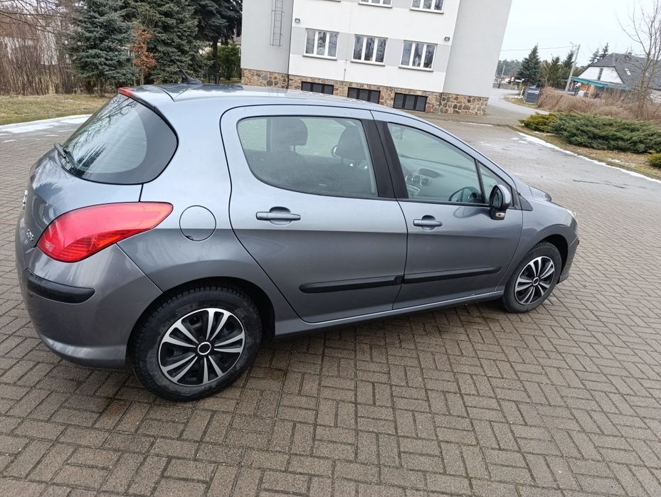 Sprzedam Peugeot 308 T7 2008r. 1.6 HDi 110 KM
