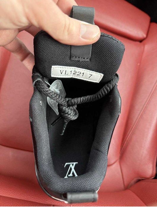 Кросівки Louis Vuitton Skate Sneaker Black чорні луї вітон лв скейт