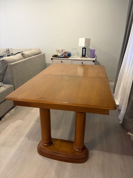 Extendable Dining Table - Solid Wood456772468018391045