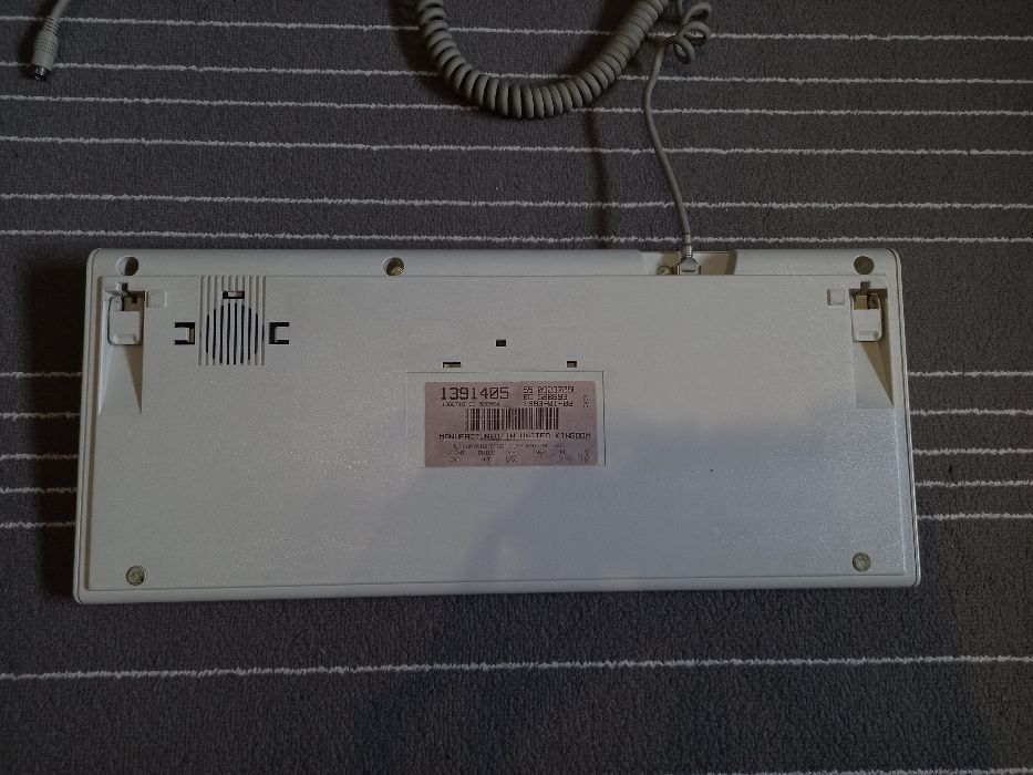 IBM Model M Keyboard – Spanish QWERTY Layout64584690396802121