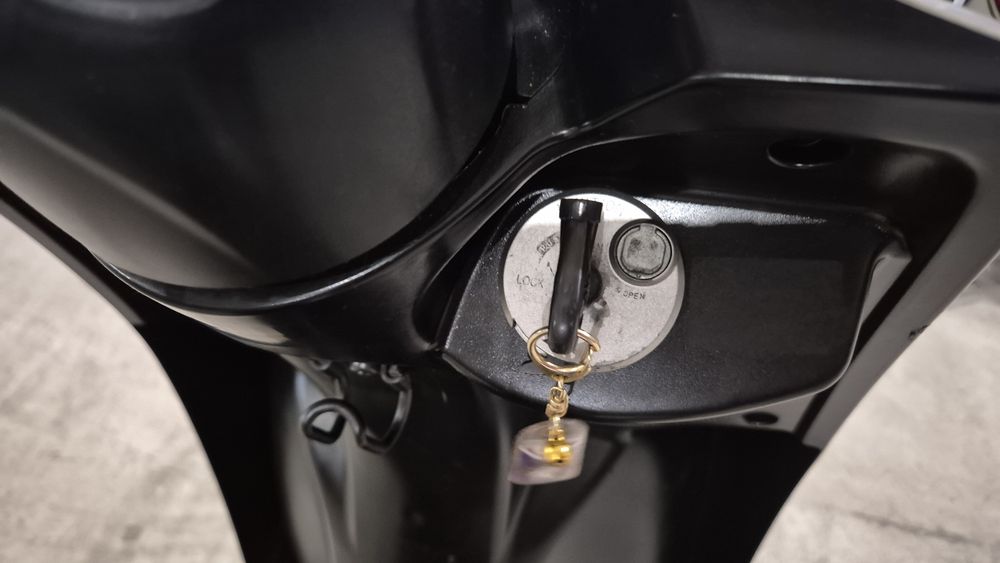 Мопед Yamaha  Gear UA08 з контейнера