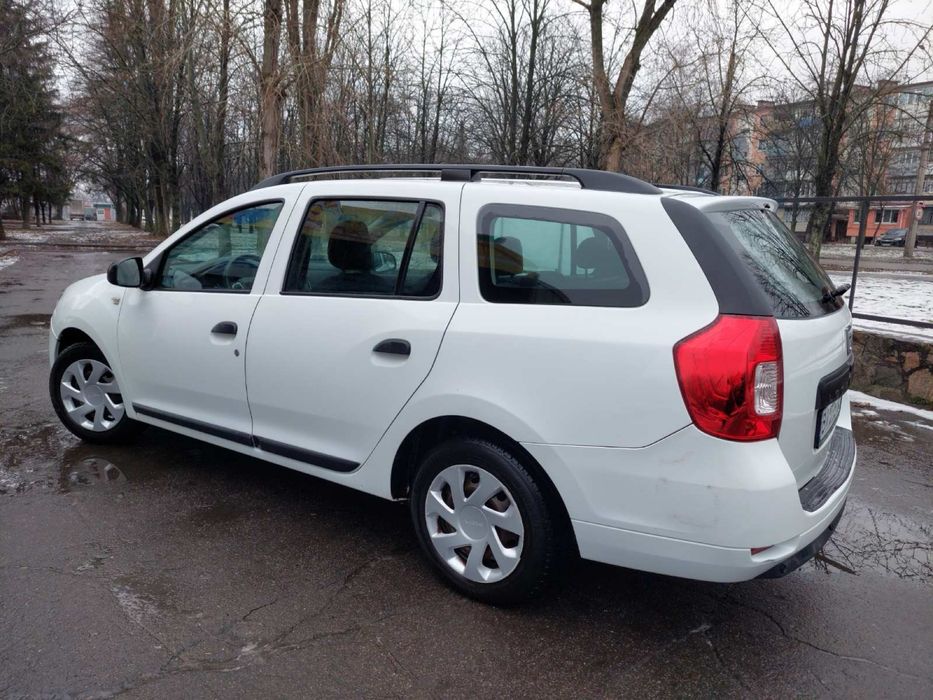 Dacia Logan 2017 рік