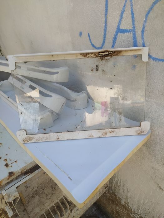 Peças de frigorífico indesit