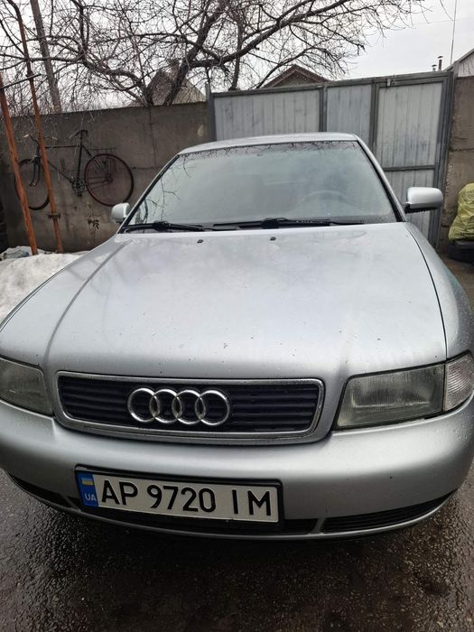 Продам легковоАуди 4