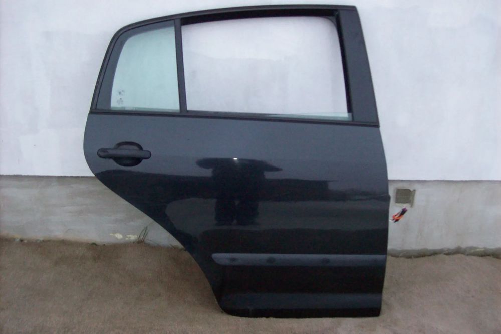 DRZWI TYLNE PRAWE VW GOLF V PLUS