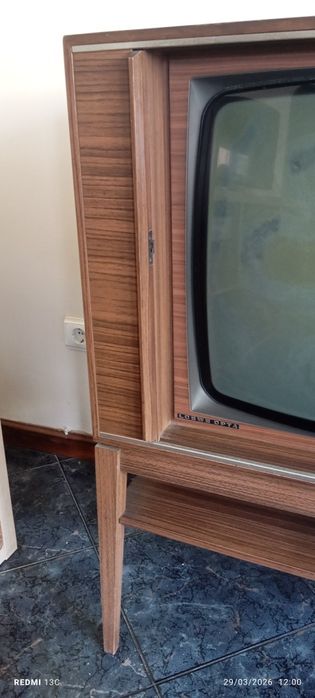 Móvel de Televisão Retro/Vintage
