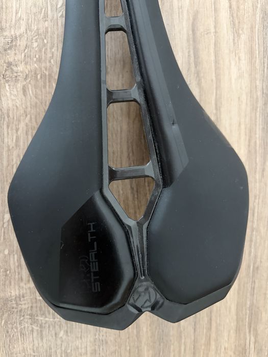 Siodełko PRO Stealth Performance
