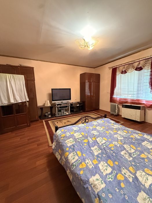 Продаж будинку в Холмоку