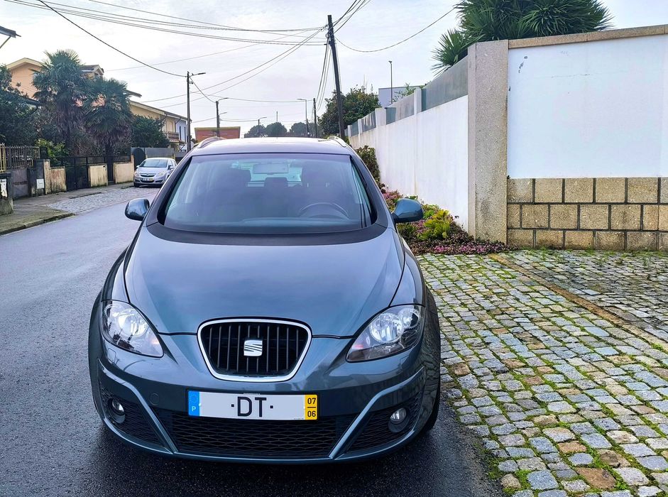 Seat Altea XL Stylance 2.0 TDI 140cv – Nacional – 1 Dono – IUC Antigo