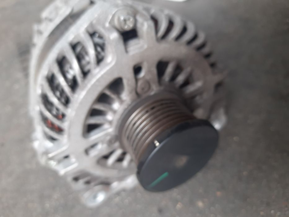 Alternator - Opel Movano III