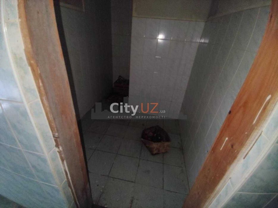 Продається комерційне приміщення у Розівці