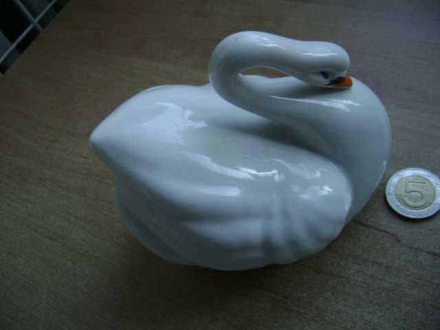 Starocie z PRL - PTAKI z porcelany = Figurka sygnowana do rozpoznania