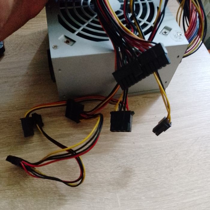 Блок живлення Delux 400Вт