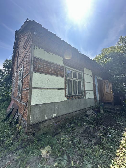 Хата та ділянка в с. Зашковичі недалеко Городка