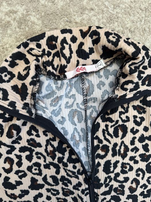 Комбінезон для спортзалу і не тільки з лео принтом