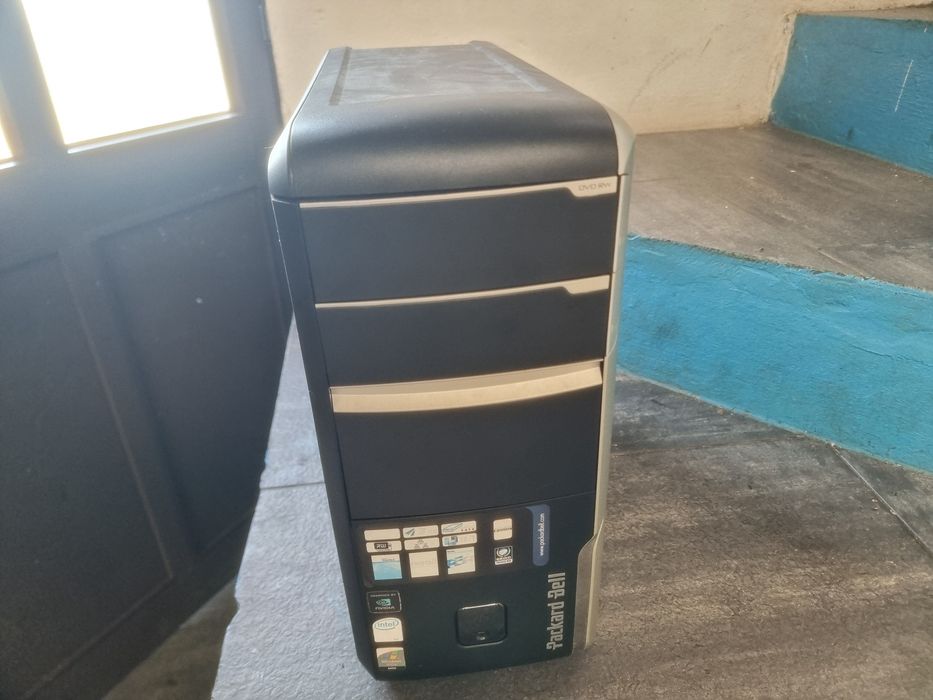 Computador Packard bell448660752240496640